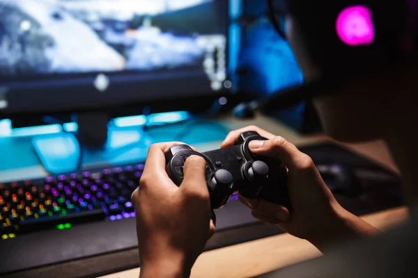 Gaming Svet: Trendovi, Inovacije i Budućnost